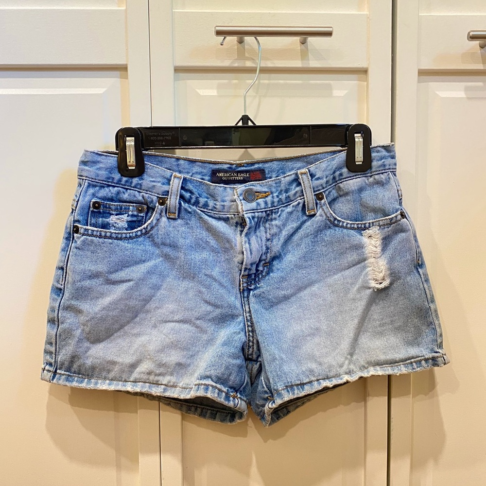 American Eagle jean shorts, size 4